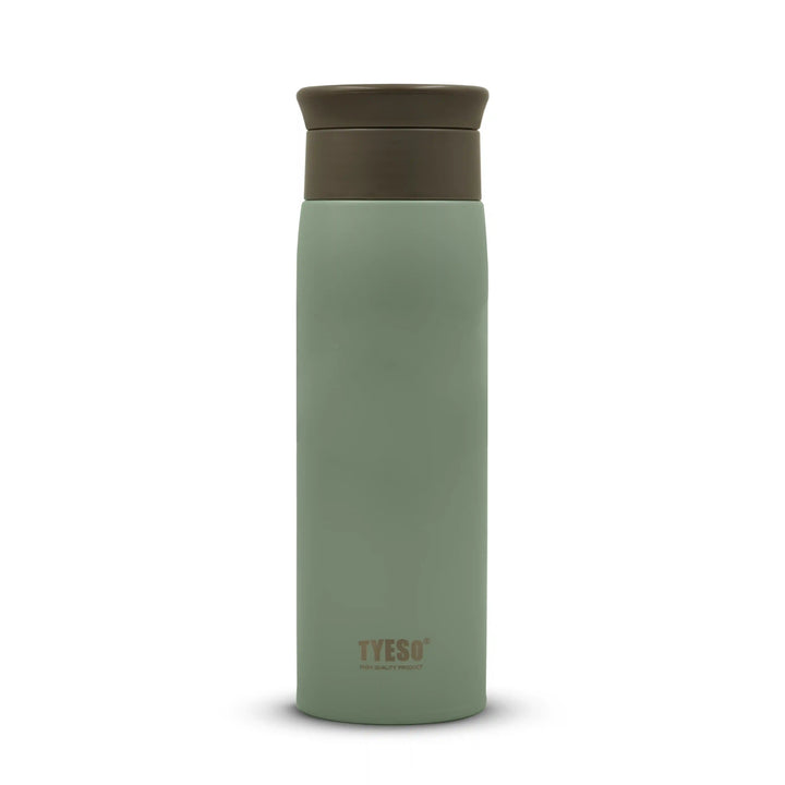 A green TYESO vacuum-insulated bottle with brown lid on a white background